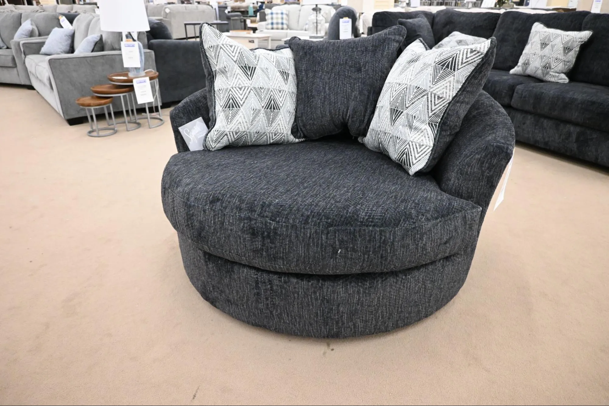 Accent chair in Pennsylvania at Beiters